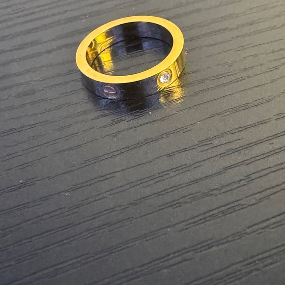 Gold Love Ring - Picture 3 of 4